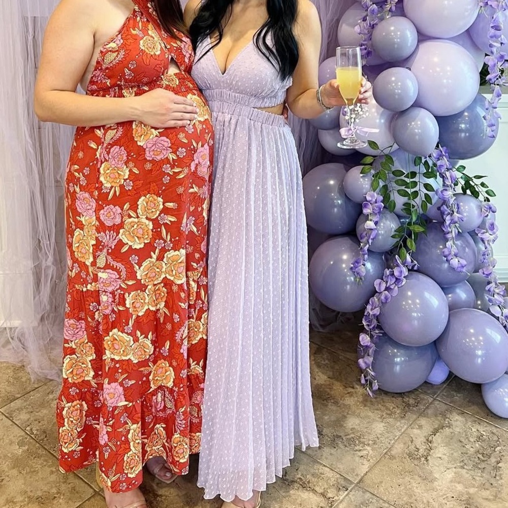 Elegant Lavender Maxi Dress